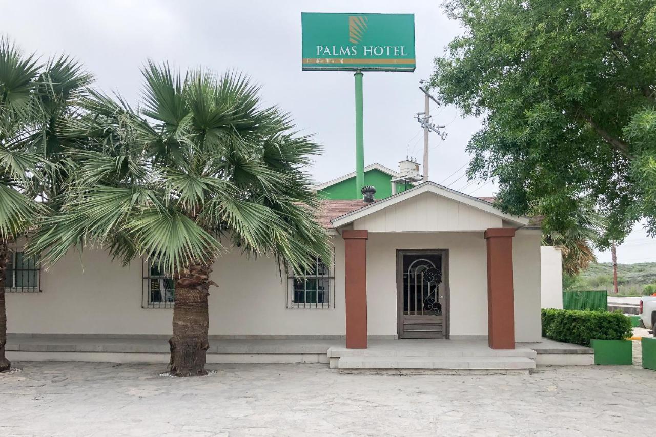 Capital O Palms Hotel, Acuna Сьюдад-Акунья Экстерьер фото